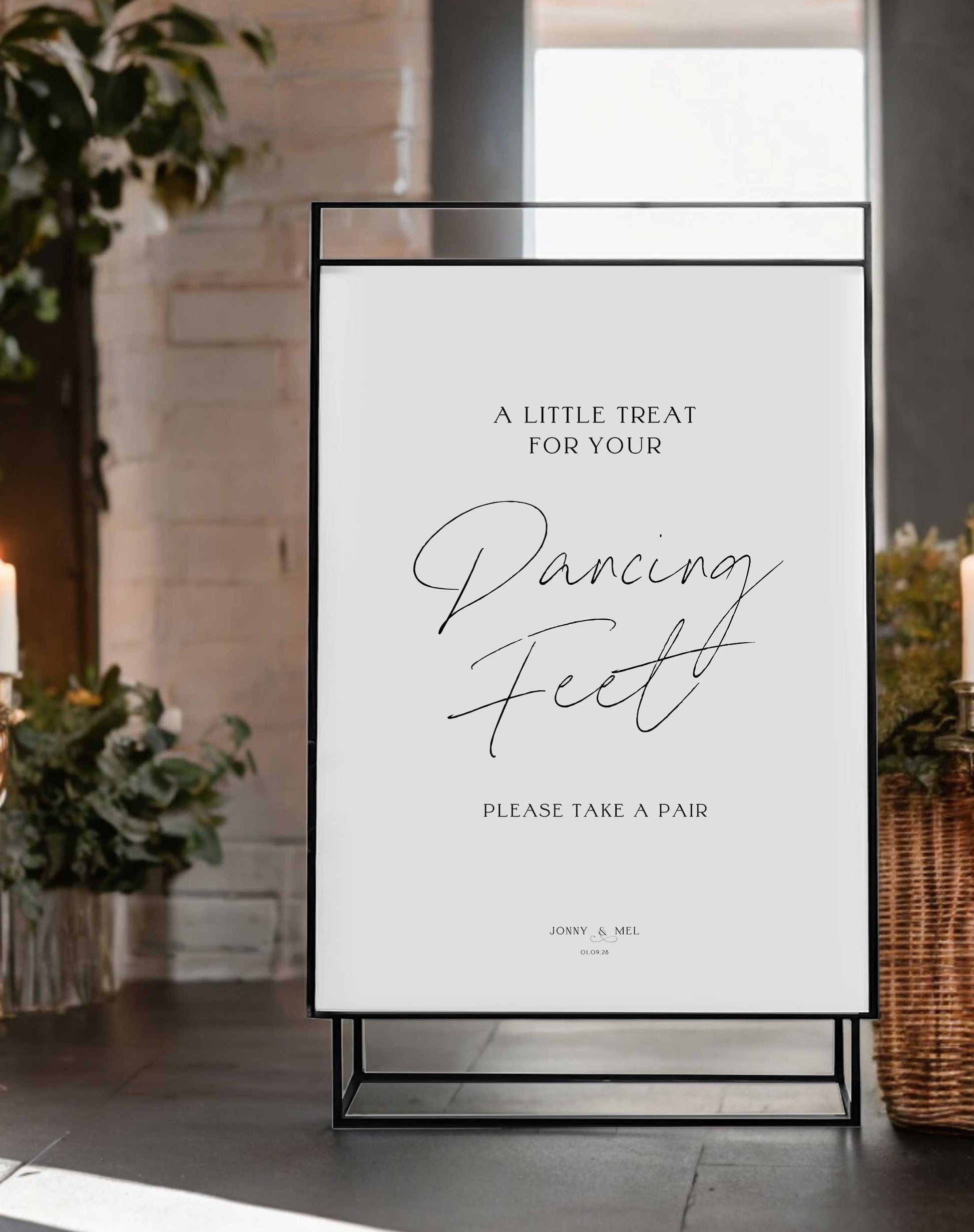 A Little Treat For Your Dancing Feet Sign - Ivy and Gold Wedding Stationery