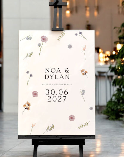 Noa | Wildflower Welcome Sign - Ivy and Gold Wedding Stationery