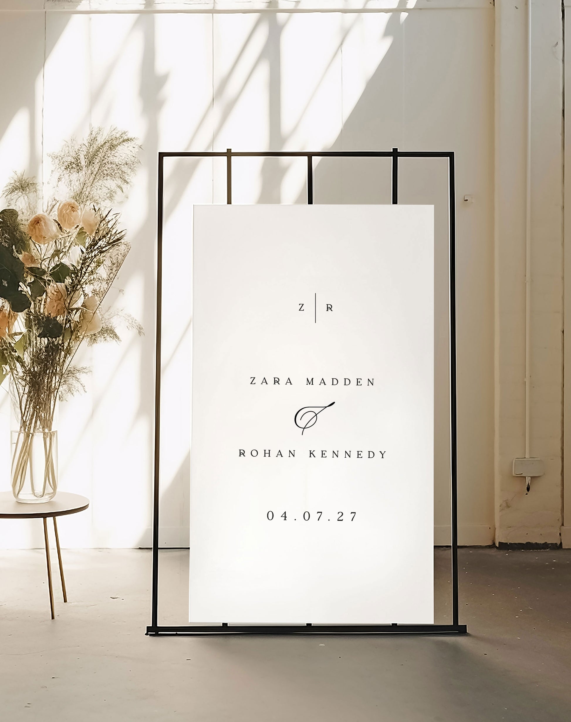 Zara | Minimalist Welcome Sign - Ivy and Gold Wedding Stationery